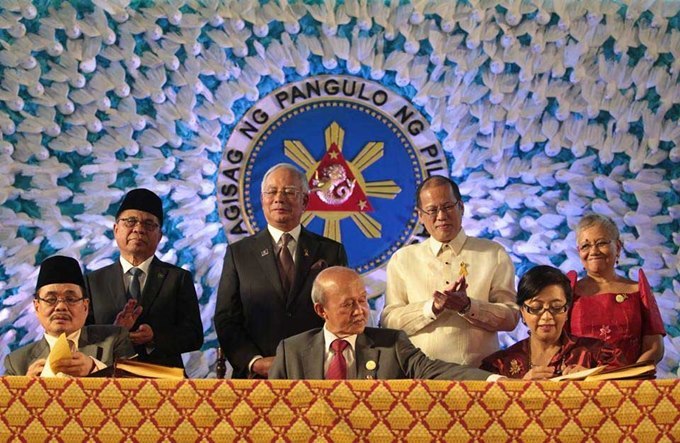 Signing-of-CAB.jpg